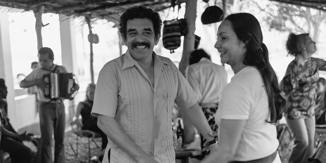 Gabriel García Márquez con Mercedes Barcha en Puerto Colombia 1971. Foto: Cortesía Armando Matiz.